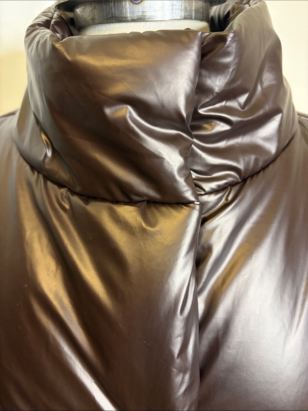 FABLETICS Metallic Brown Puffer Vest with Blue Interior SIZE LARGE - Picture 3 of 13